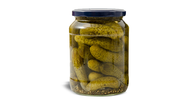 Comment utiliser le jus des cornichons (et des pickles en général) ? –  Cuisine anti gaspi !